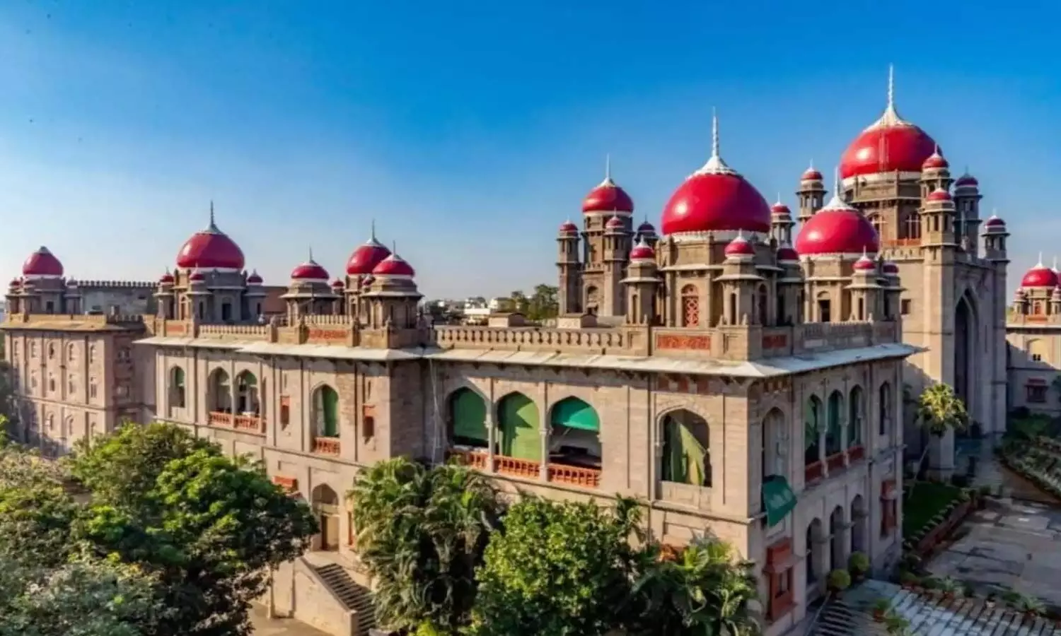 उच्च न्यायालय ने मुसी नदी किनारा परियोजना के लिए ज़मींदारों को बेदख़ल करने से रोका