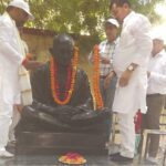 गांधी जयंती पर हमीरपुर में प्रभारी मंत्री श्री रामकेश निषाद ने किया महापुरुषों का स्मरण, स्वच्छ भारत मिशन के तहत सम्मानित किए ग्राम प्रधान